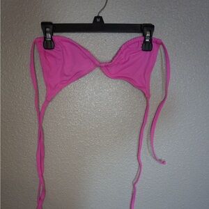 SKIMS SIGNATURE SWIM TRIANGLE TOP